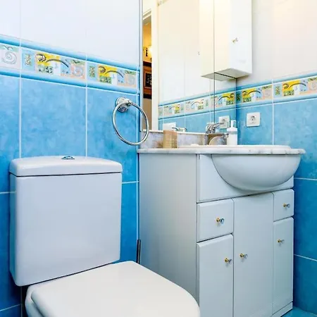 B3 Bohemian Apartment *